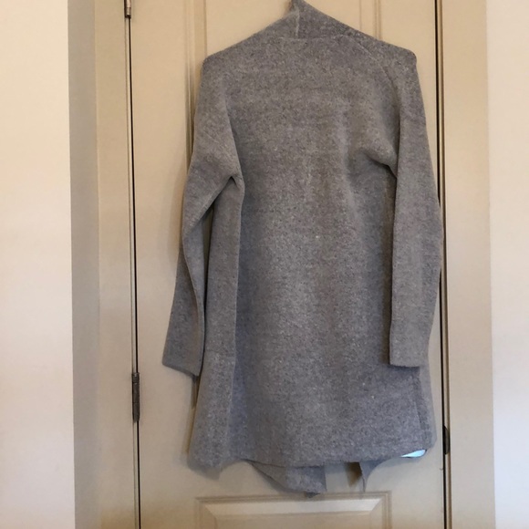 Forever 21 grey long-sleeve cardigan - Picture 3 of 4